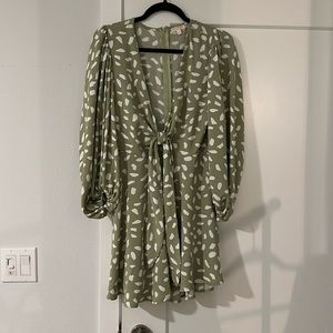 Luxxel Dress size small